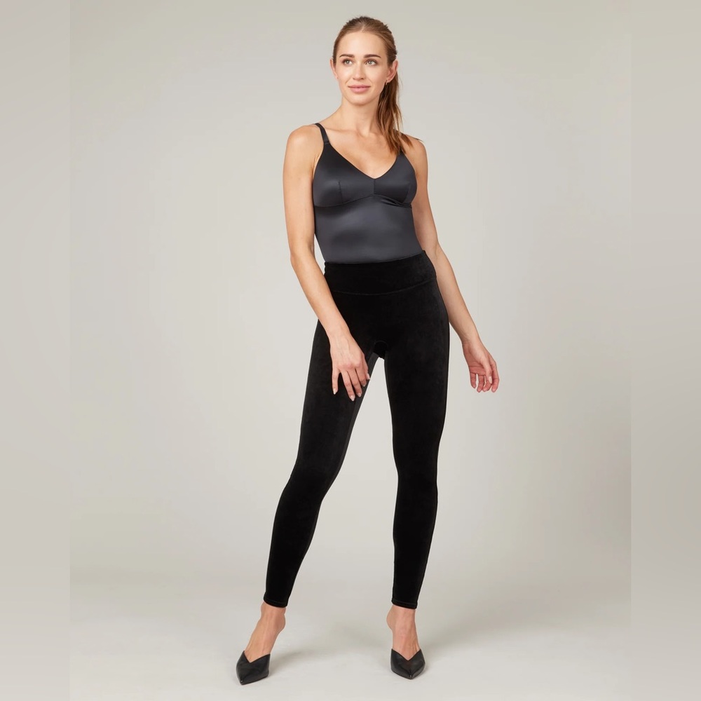 SPANX Velvet Leggings - Black